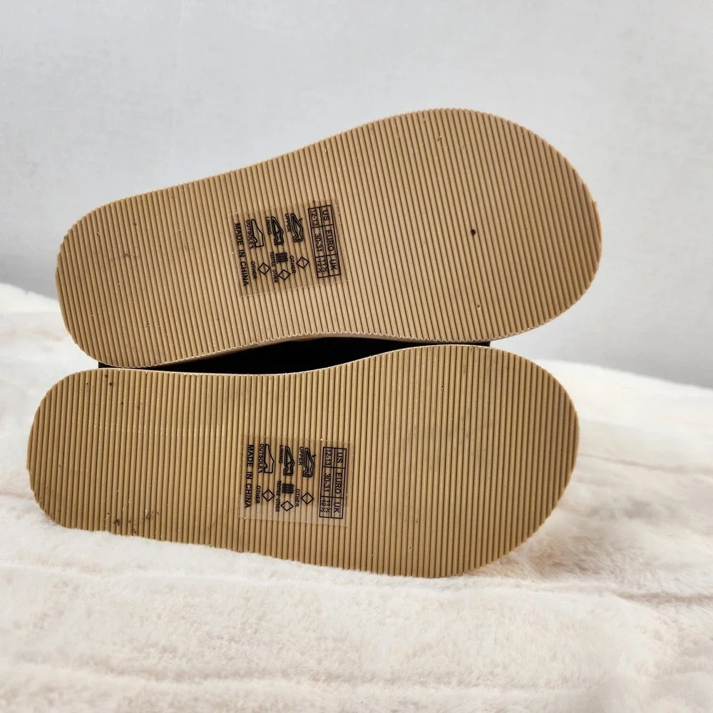 C&C California Kids Hibiscus‎ Floral Flip Flop Sandals Tan Beige US 12-13